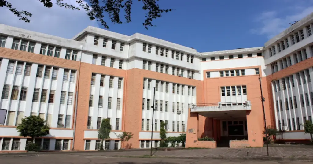 MBBS College 17 Gandhi Medical College